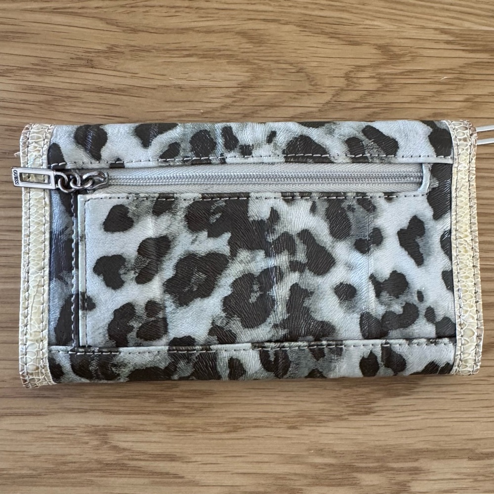 GUESS Leopard Print Wallet - Picture 2 of 10